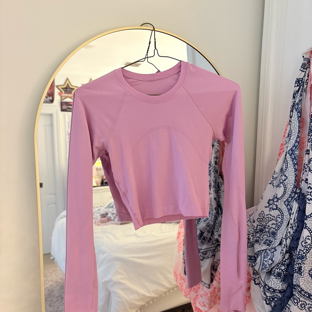 Lululemon Pink Swiftly Tech Long sleeve cropped tee